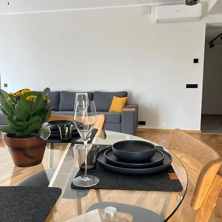 Kvartal Lux * Tartu