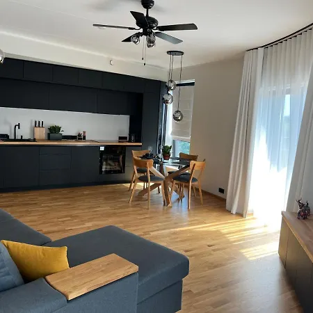 Kvartal Lux Apartment *